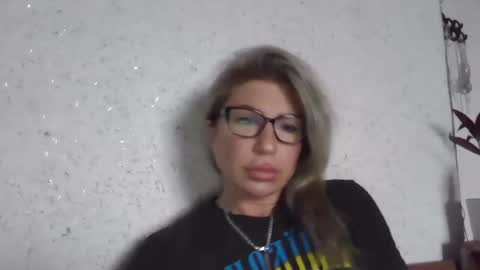 fox_red_lady7 online show from January 2026 07:35:01 AM