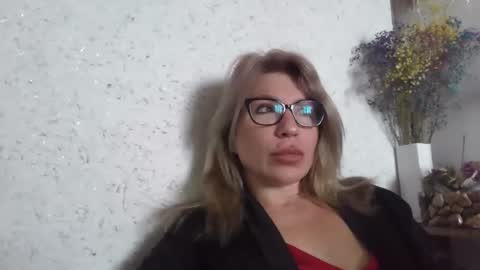 Snapshot of fox_red_lady7 chatting on March 2026 09:49:02 AM fox_red_lady7 online show from March 2026 09:49:02 AM