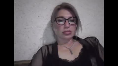 Snapshot of fox_red_lady7 chatting on March 2026 07:18:02 PM fox_red_lady7 online show from March 2026 07:18:02 PM
