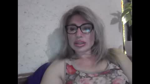 Snapshot of fox_red_lady7 chatting on March 2026 09:04:02 PM fox_red_lady7 online show from March 2026 09:04:02 PM