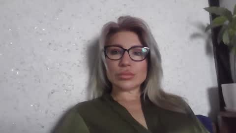Snapshot of fox_red_lady7 chatting on March 2026 07:20:02 AM fox_red_lady7 online show from March 2026 07:20:02 AM