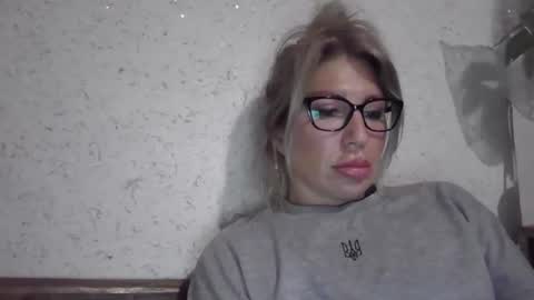 Snapshot of fox_red_lady7 chatting on April 2026 07:36:01 PM fox_red_lady7 online show from April 2026 07:36:01 PM