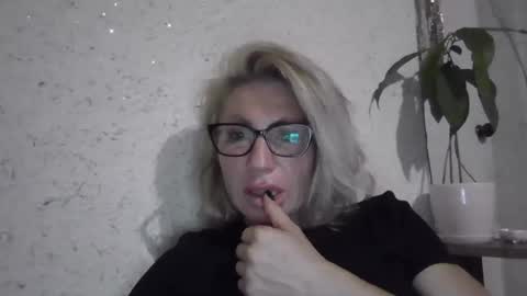 Snapshot of fox_red_lady7 chatting on May 2026 07:30:02 PM fox_red_lady7 online show from May 2026 07:30:02 PM