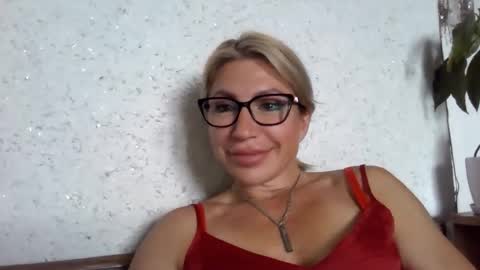 Snapshot of fox_red_lady7 chatting on May 2026 07:50:01 AM fox_red_lady7 online show from May 2026 07:50:01 AM
