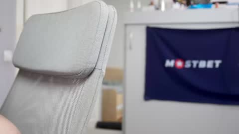 Snapshot of foxeslovefoxes chatting on December 2024 12:16:02 PM CUSTOM PHOTOS AND VIDEOS - online show from December 2024 12:16:02 PM