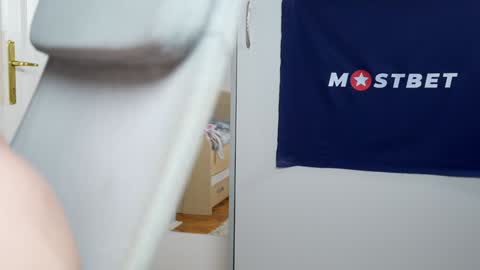 Snapshot of foxeslovefoxes chatting on January 2025 11:17:02 AM CUSTOM PHOTOS AND VIDEOS - online show from January 2025 11:17:02 AM