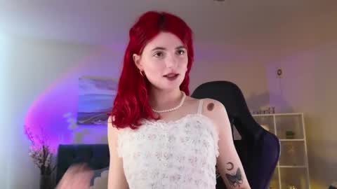 Charlotte  please dont forget to thumbs up me  online show from May 2026 03:13:02 AM
