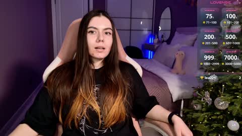 Foxy online show from January 2025 06:19:01 PM