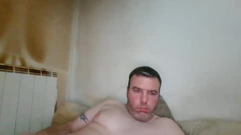 foxxx1982 online show from May 2026 10:26:02 PM