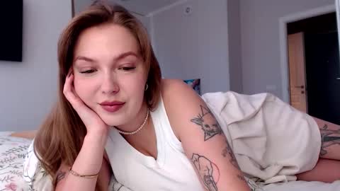 Snapshot of foxxycindy chatting on October 2025 11:19:01 AM Cindy online show from October 2025 11:19:01 AM