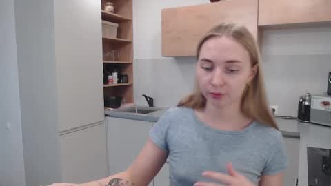 Snapshot of foxy0990 chatting on February 2025 09:31:01 AM Maria online show from February 2025 09:31:01 AM