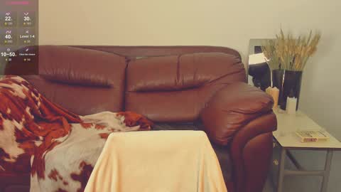 Sue online show from March 2025 07:11:02 PM