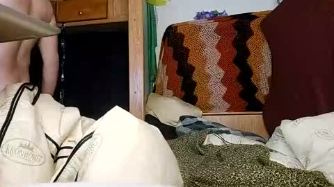 Snapshot of foxycutecock chatting on December 2024 07:07:02 AM foxycutecock online show from December 2024 07:07:02 AM