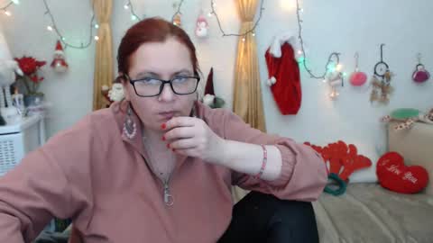 foxydesiree online show from January 2025 09:43:02 PM