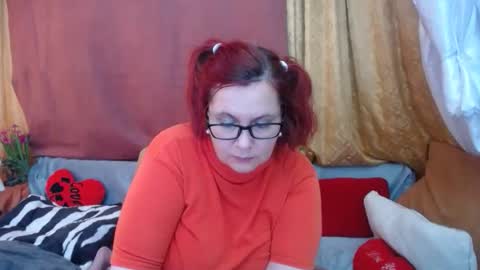 foxydesiree online show from April 2026 04:57:02 AM