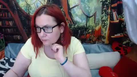 foxydesiree online show from May 2026 07:43:02 PM