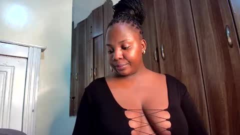 Snapshot of foxykay1 chatting on March 2025 03:46:02 AM Kayla online show from March 2025 03:46:02 AM