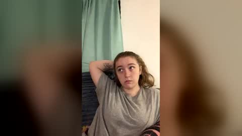 foxyred63 online show from June 2026 06:58:01 PM