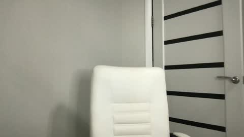 Foxy Shy online show from July 2026 06:46:01 PM