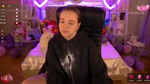 Snapshot of foxyshyyy chatting on February 2025 12:50:01 PM Inna online show from February 2025 12:50:01 PM