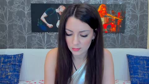 Snapshot of foxyx1 chatting on December 2024 01:18:01 PM Foxy online show from December 2024 01:18:01 PM