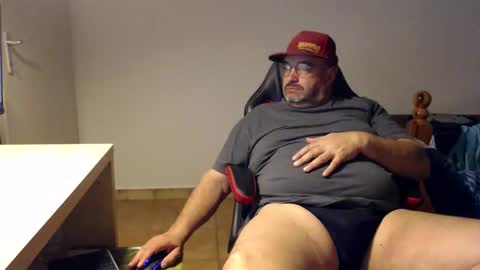 Fraboys online show from March 2026 10:25:02 PM