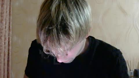 frame_tamer888 online show from May 2026 08:59:01 PM