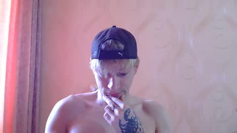 frame_tamer888 online show from May 2026 08:32:01 AM