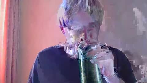 frame_tamer888 online show from June 2026 12:11:01 PM