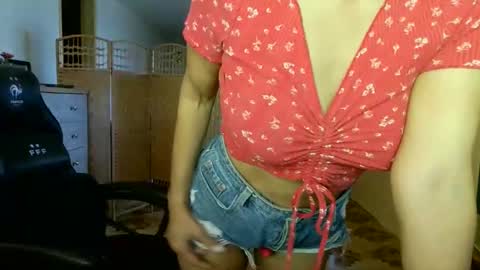 francelune online show from May 2026 09:05:01 AM