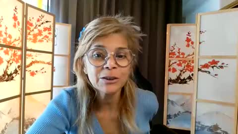 francelune online show from June 2026 02:06:02 PM