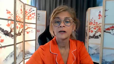 francelune online show from June 2026 11:13:01 AM