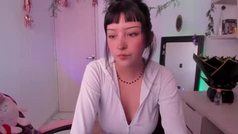 Snapshot of francesca_7 chatting on February 2025 07:43:02 PM francesca_7 online show from February 2025 07:43:02 PM