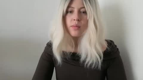 Snapshot of francescaasmith chatting on September 2025 07:40:02 PM Francesca online show from September 2025 07:40:02 PM