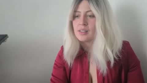 Snapshot of francescaasmith chatting on October 2025 07:47:02 PM Francesca online show from October 2025 07:47:02 PM