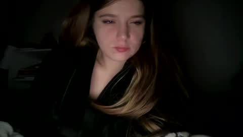 francescafey online show from December 2025 09:15:01 AM