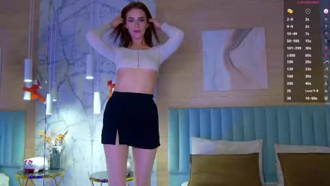 Frances online show from October 2025 06:22:02 AM