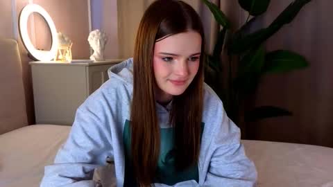 Marybrown eye Katy gray eye online show from February 2026 07:52:01 AM