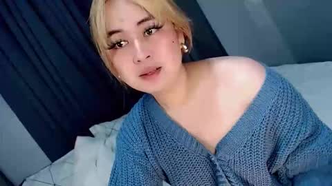 Snapshot of franchesca_fucks chatting on January 2026 02:42:02 PM LOVE online show from January 2026 02:42:02 PM