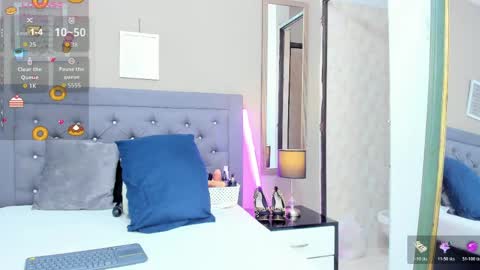 Victoria Franchesca  online show from May 2026 09:32:02 PM