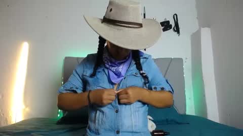 francihot4 online show from September 2025 11:04:02 PM