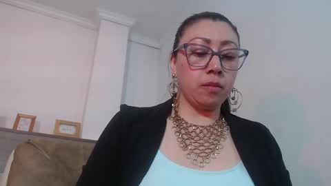 francisca_vera online show from May 2026 07:19:02 PM
