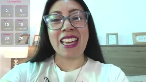 francisca_vera online show from June 2026 06:54:01 PM