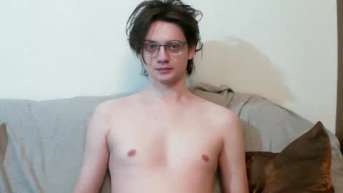 Snapshot of francisgray chatting on March 2026 08:35:02 PM Frank online show from March 2026 08:35:02 PM
