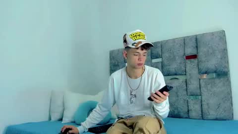 Franco taylor online show from January 2025 03:54:01 AM