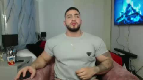 Snapshot of frank_foxx1 chatting on October 2025 04:09:01 AM frank_foxx1 online show from October 2025 04:09:01 AM