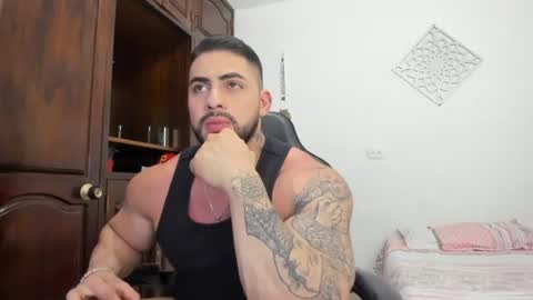 frank_foxx1 online show from June 2026 03:28:01 AM