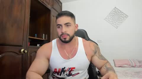 frank_foxx1 online show from June 2026 04:39:02 AM