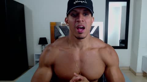 Frank online show from January 2025 11:30:01 PM