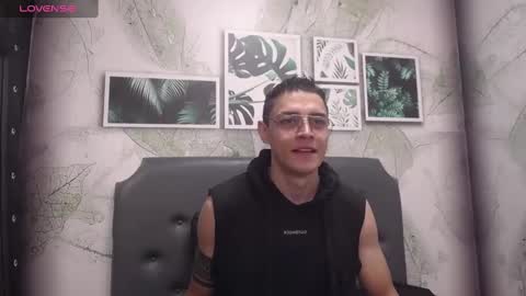 Frank online show from January 2025 01:02:01 PM